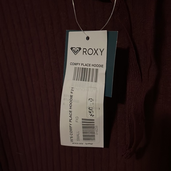 Maroon Roxy sweater with hood - Picture 5 of 6